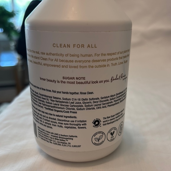 Raw Sugar Simply Hand Wash - White and Brown - Picture 2 of 4